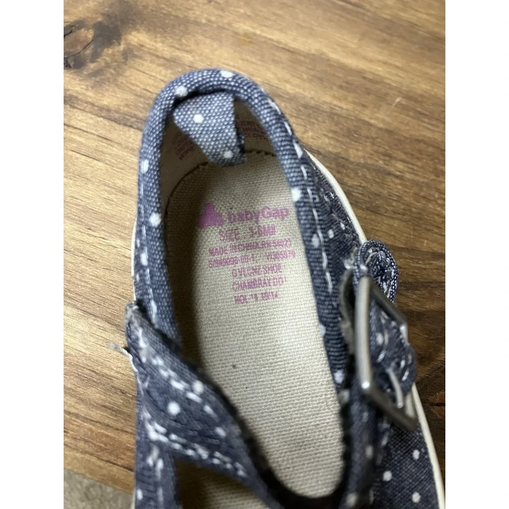 Lot Of 4 Baby Girl Baby GAP Shoes Size 0-6 Months‎